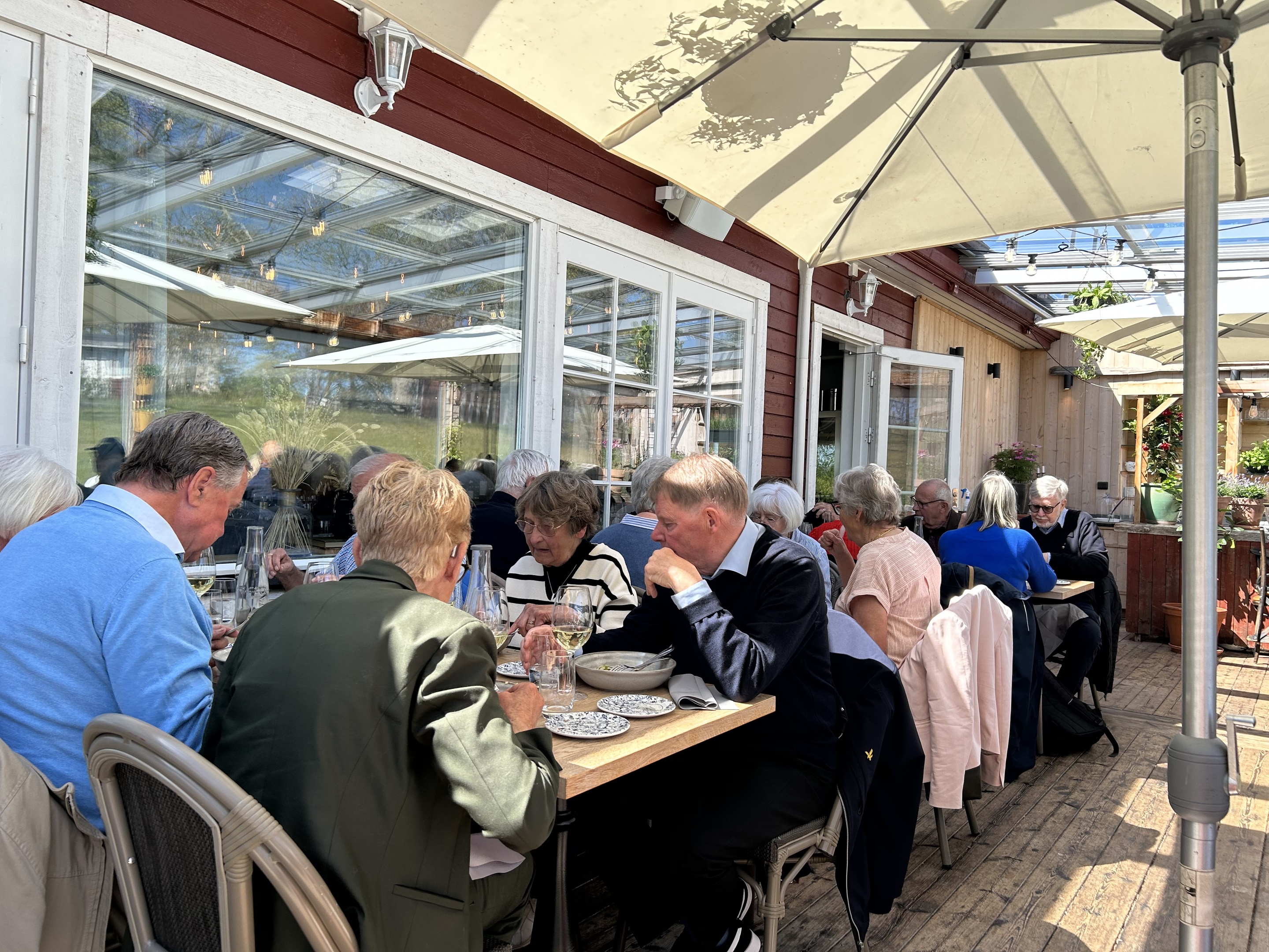 Medlemslunch med respektive